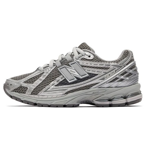 뉴발란스 M1906REH 하버 그레이 실버 메탈릭 상세 리뷰와 사이즈 팁, 최저가 정보를 확인하세요. 인기 있는 뉴발란스 1906 시리즈 비교 분석까지 완벽하게 정리했습니다.
